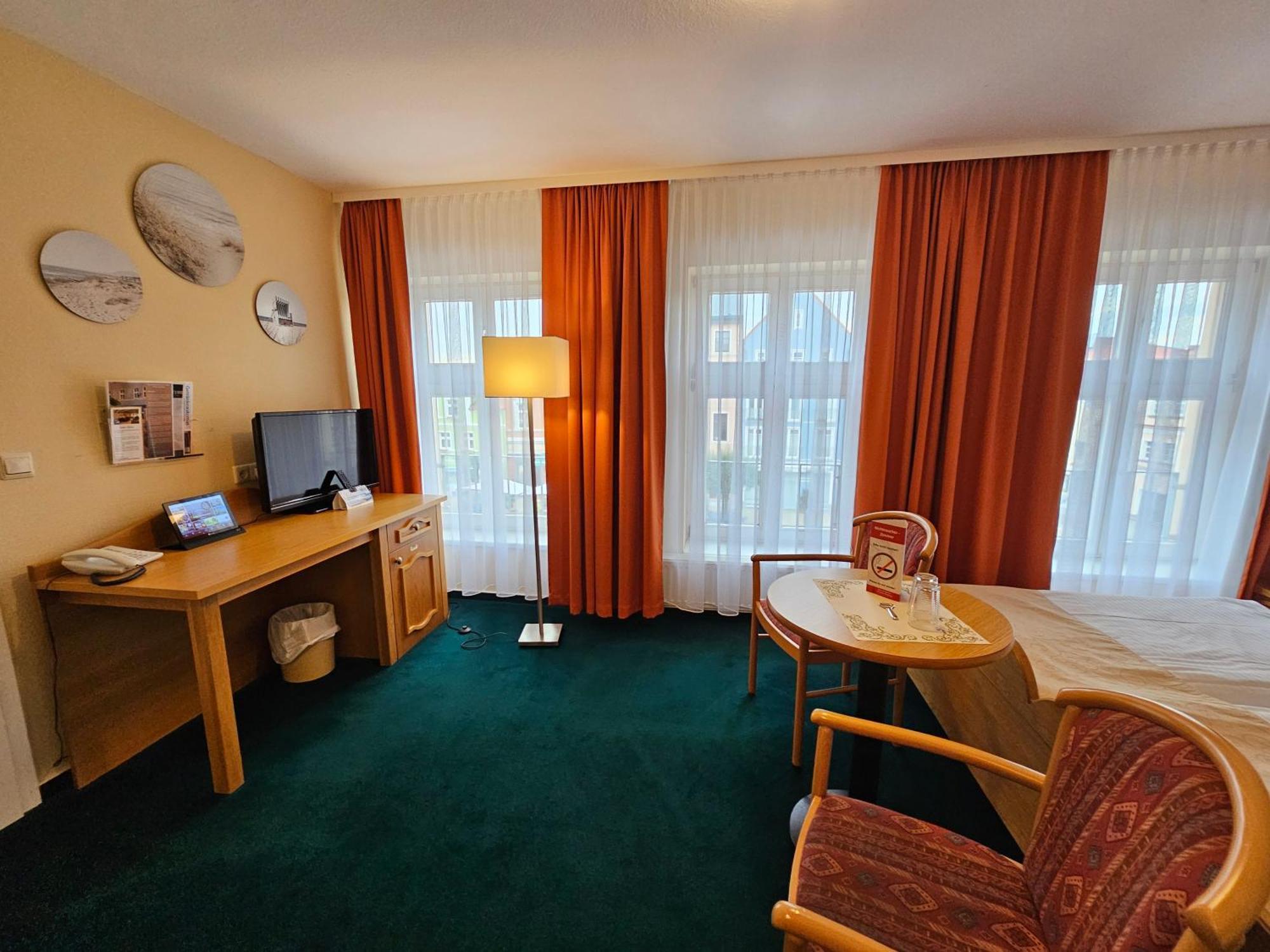 Hotel Am Markt & Brauhaus Stadtkrug Ueckermünde Eksteriør billede